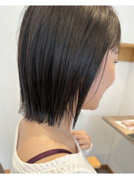 オルヘアー('olu hair) 切りっぱなしボブ