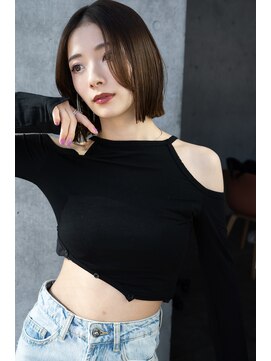 レノラ 本町(LENORA) 20代30代大人かわいいナチュラル暗髪エアーストレートヘア