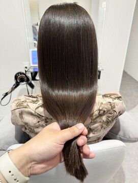 エルモ(ELMO.) オリーブグレージュカラー×髪質改善トリートメント