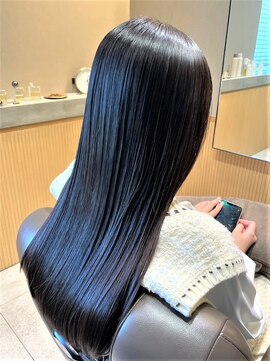 クオン 小戸(qon) ベルベットストレート