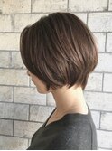 大人ショートボブ前下がりショートボブ前下がりボブひし形ボブ