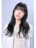 暗髪×緩ウェーブロング
