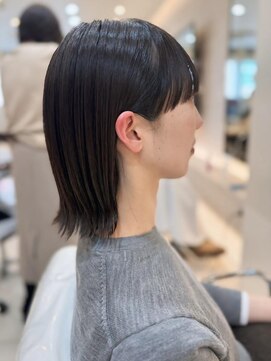 ザビー(THE B) 本八幡×外ハネ×ミディアムボブ×前髪カット