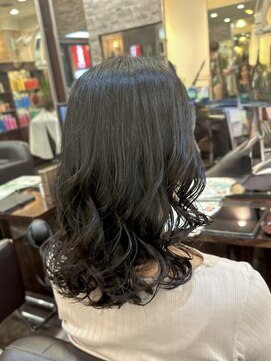 キャラ 池袋本店(CHARA) 2年ぶりの来店で進化した新クリスタライジングパーマ！【貴也】