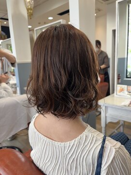 カザック(kazak) エアリーボブパーマ