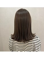 アンドワン 自由が丘(＆ONE)&nbsp;【&ONE 自由が丘】グレージュカラー　× 切りっぱなしミディアム