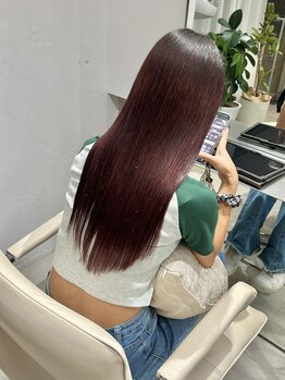 ユズリハ(yuzuriha)の写真/気になるクセや広がりを抑えます。エイジング毛にも対応◎髪質改善で理想の美髪が叶う。