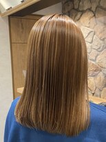 ルイ(ROUIS produced by LUCK 津田沼) ROUIS 津田沼 オレンジベージュハイライト/白髪ぼかし/津田沼