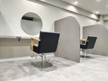 【非日常のリラックス体験】相談しやすいマンツーマン施術とゆったり過ごせる半個室空間