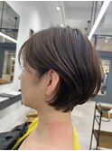 耳掛け丸みショート