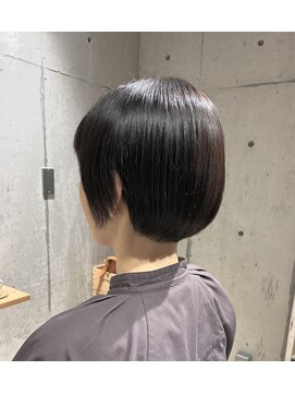 レポ カネリ(Lepo:kaneli) 艶ストレートショートボブ