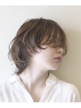 リト(Lit) 【大人可愛い】20代30代40代小顔ハンサムショートマッシュウルフ