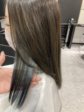 ティグリス(Tigris:) イヤリングカラー