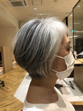 ユニックス イオンモール川口前川店(UNIX) 横顔綺麗くびれショートボブ×グレイヘアー☆