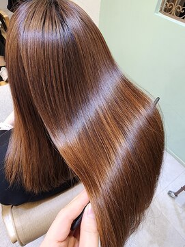 プレミアムオーファ(Premium Ofa) 髪質改善ストレートエステ+カット