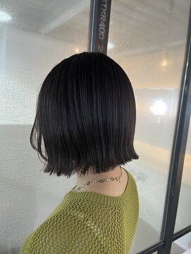 グロウ(GLOW) 切りっぱなし外ハネボブ