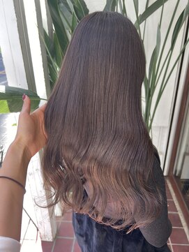 アン(Hair make un) 透明感グレージュ