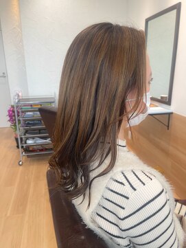 ハル(haru) 白髪ぼかしハイライトカラー