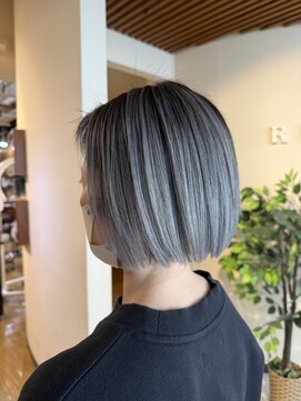 ブリッツ レボ(BLITZ-REVO) バレイヤージュs 10代20代30代 柏駅