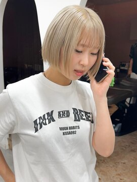 ムーン バイ ケンジ(moon by KENJE) [hinari]ホワイトベージュ/ハイトーンボブ/ブロンド