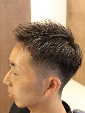 アザーハーフ(Other Half) ツーブロックxフェード×スパイキー 王道スパイキーショート!