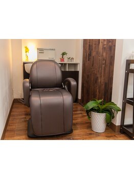 マンツーマン施術◎カウンセリングから仕上げまで、あなたの理想のヘアスタイルへ丁寧に寄り添います＊