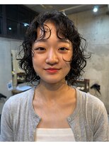 ナループロアオハナ(Nalu pu loa ohana) ウルフパーマミディアムパーマニュアンスパーマゆるめパーマ