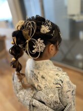 カーサ 祇園(CASA) 高めポニーアレンジ(玉ねぎ風)