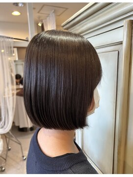 グローリープラス(Glory+plus) ぱつっとボブ+縮毛矯正