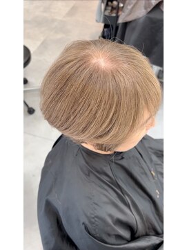 アルトル 池袋(altru) 白髪ぼかしベージュで綺麗に