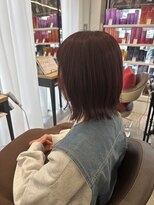 ウイ バイ ファースト 北四番丁店(u'i by first)&nbsp;深みボルドーレッド×外はねボブ