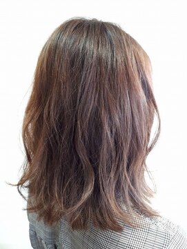 ヘアー ルーツ(HAIR ROOTS) 外ハネゆるウェーブ