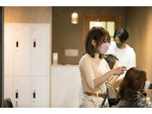 いつでも通えるお手軽価格でいつでも美しい艶ぷるヘアをゲット！