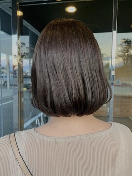 マヤ 小瀬店(MYA) オリーブベージュナチュラルボブ