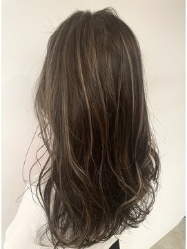 アンドチル(And Chill) ハイライト　アッシュカラー