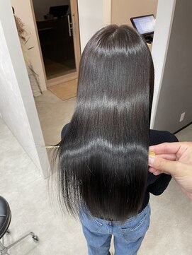 ラナ(Lana) 【Lana】暗美髪ダークブラウン　艶髪　髪質改善カラー