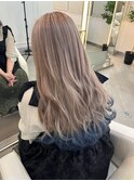 ミルクティーベージュ×エンドカラーネイビー