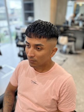 フランクスバーバーリザーブ 人形町店(FRANK’S BARBER RESERVE) クロップヘア　ｙ