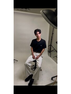 メンズサロン キング 高槻店(Men’s salon K!ng) 波巻きツイストスパイラルパーマ/フェザーパーマ/眉毛/メンズ