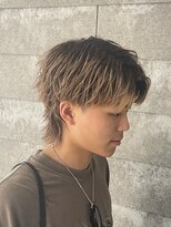 ニアウ 伊勢崎連取店(Niau)&nbsp;ツイストスパイラルパーマセンターパートウルフ波打ちセット