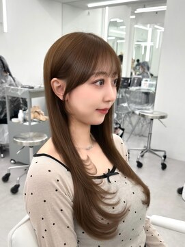 アマトウキョウ アユンチェ(AMA TOKYO×AYUNCHE) 前髪顔まわり韓国ヘアレイヤーカットサイドバンク2wayバンク韓国