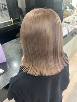 ウィクシーミミ 栄矢場町店(wixy mimi) ホワイトベージュ