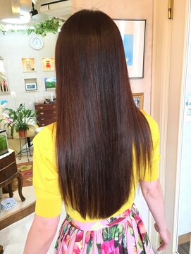 美容室 ティンカーベル ストレボトリートメント