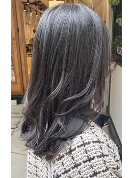 リノ 吉祥寺(Lino kichijoji) 就活カラーにもオススメ！オリーブグレージュ