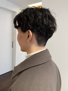 ローネス(LONESS) スタイリングが簡単！メンズパーマ【表参道/青山】