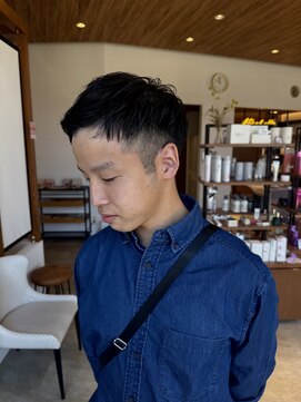 サラビューティーサイト 志免店(SARA Beauty Sight) 20代30代超スッキリアップバングスタイル