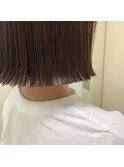ぱつっとボブ