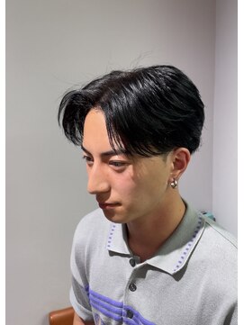 ソロ(soLo) 毛流れセンターパート