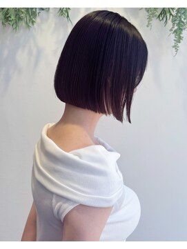 ビューシンサイバシ(VIEW SHINSAIBASHI) 重いけど重くないボブ10代20代30代