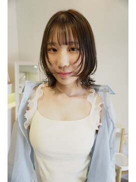 ウル(uLu.) 韓国ヘア/レイヤースタイル/レイヤーカット/グレージュ